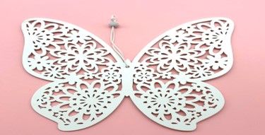 Motýl - dřevěná dekorace